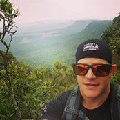 Gary Jones's photo