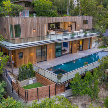 3667 Dixie Canyon Ave