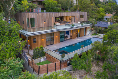 3667 Dixie Canyon Ave