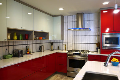 Kitchen - contemporary kitchen idea in Albuquerque
