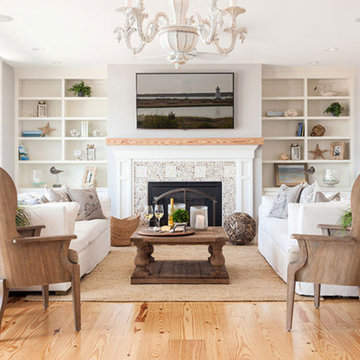 Custom Wall Units & Mantles