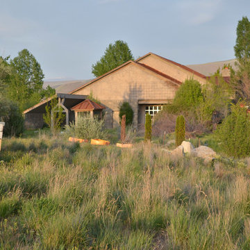My Houzz: Oregon Landscape Inspires a Painter’s Dream Home and Studio