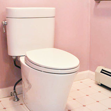 Traditional Handicap accessible bath remodelw/brownstain vanity&medicine cabinet