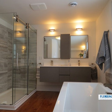 Warm Wood Floors meet Cool Grey Tiles