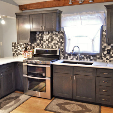Niles, MI. BaileyTown USA Select. Rustic Grey Oak Kitchen