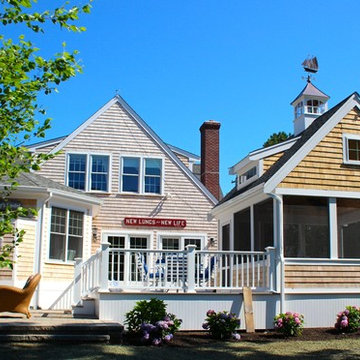 Expansive Cape Home