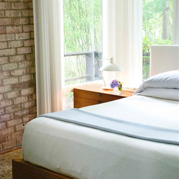 Modernist House - Bethesda MD - Master Bed Room