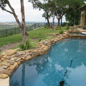 Palisades Pointe Ln, The Pointe of Lake Pointe Austin TX