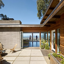Side Terrace