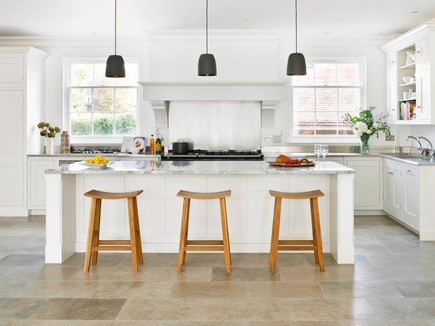 Contemporary Kitchen by Brayer Design