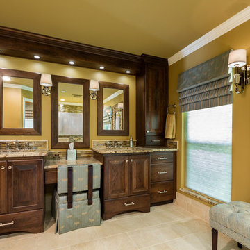 Spacious Traditional Master Bath