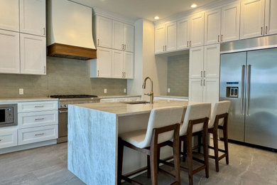 Inspiration for a kitchen remodel in Chicago