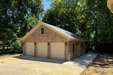 Garage - garage idea in Louisville