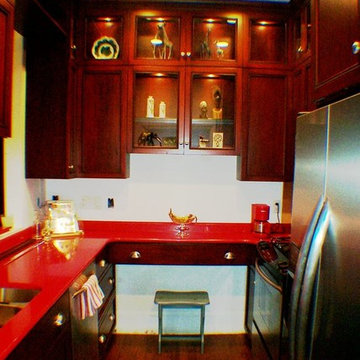 Very Tight Space City Kitchen
