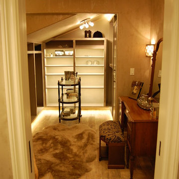 Transitional Bath/Dressing Room Retreat