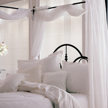 WHITE MINI BLINDS - ALUMINUM BLINDS - Hunter Douglas Lightlines Blinds