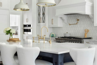 Inspiration for a transitional kitchen remodel in Nashville