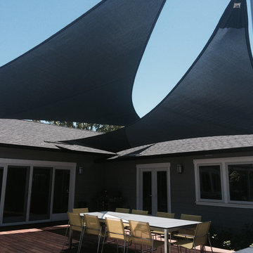 Two Sail, Single mast and roof connection