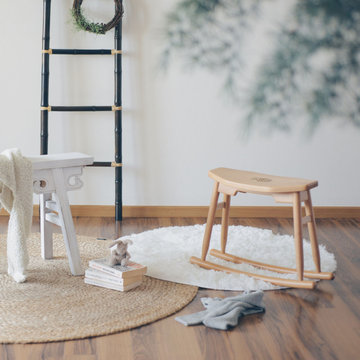 JIA JU Rocking Stool Natural Beech