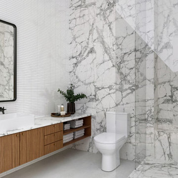 MidMod House: Gust Bath