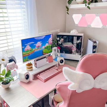 Houzz | Girls Gaming Desk Setup Ideas, Designs & Inspiration - @momo.is.gaming