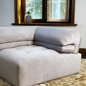 Immobile Tufted Modular Sofa