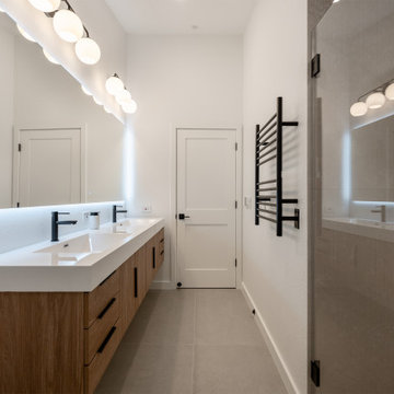 Mountain View Minimalist - 2.5 Baths Renovation