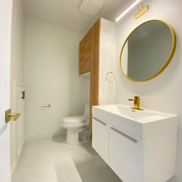 Lee Powder Room