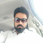 Maneet Ahujas foto