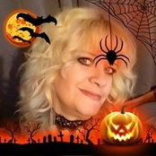 Lisa Rowland's photo