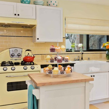 Sunny Yellow Retro Kitchen