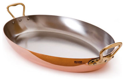 Modern Roasting Pans And Racks by Stonewall Kitchen