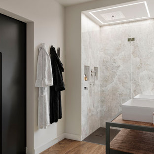 75+ Badezimmer mit Schieferfliesen und freistehendem Waschtisch Ideen