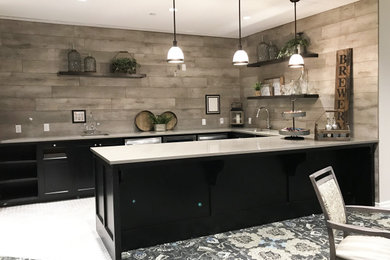 Eclectic home design photo in Toronto