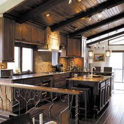 Casual Kitchen Retreat from Wellborn - Kitchen Cabinetry