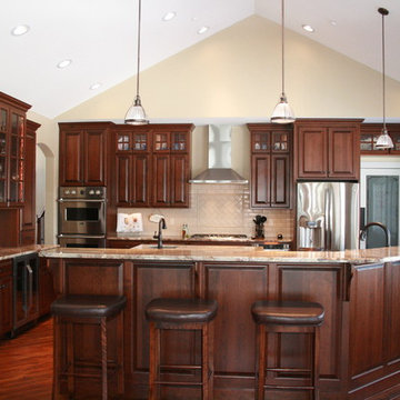 Traditional, Custom Kitchen, Peoria, Illinois