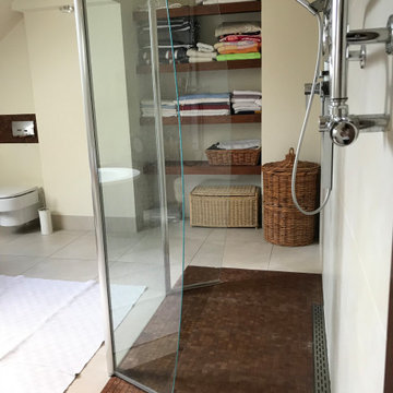 Modern Tropical Vibes Detached House with Lake