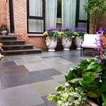 Taylor Made – Urban Backyard & Roof Deck Transformation