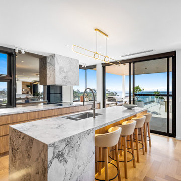 FIRST BAY COOLUM PENTHOUSE