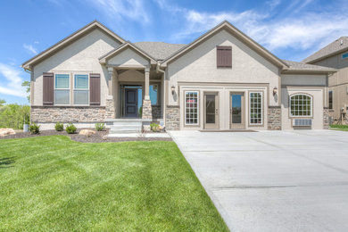 Inspiration for a timeless exterior home remodel in Kansas City