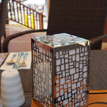 Table lamp