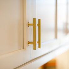 New Kitchen Pulls