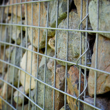 Buderim Gabion Wall & Synthetic Turf