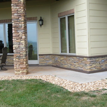 Changing the Color of Stone Veneer