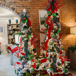 Holiday Decorations - Holiday Decorations