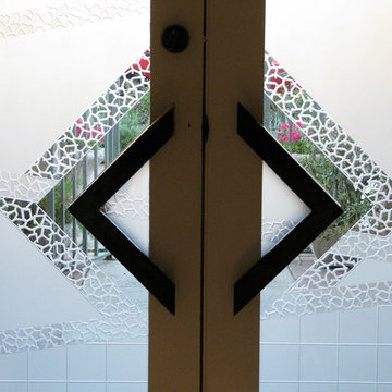 Etched Glass/Sand-Carved/Wheel Engraved Glass