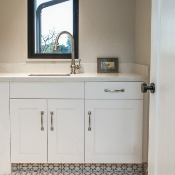 Global Farmhouse
