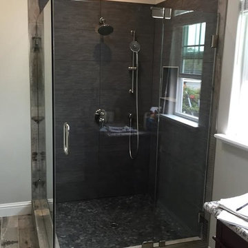 Frameless Shower Door in Opal Cliff