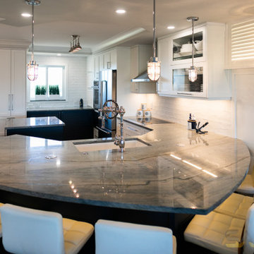 Custom Kitchen Cabinets