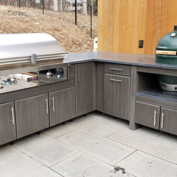 Contemporary Outdoor Kitchen of Style